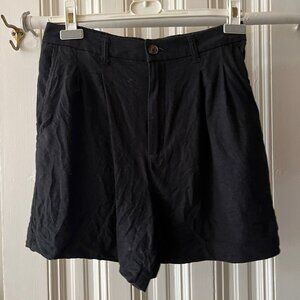 Gap High Rise Pleated Linen Short Size 6